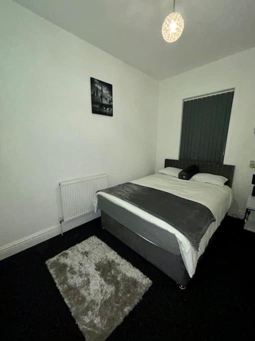 Home In Levenshulme, Manchester Dış mekan fotoğraf
